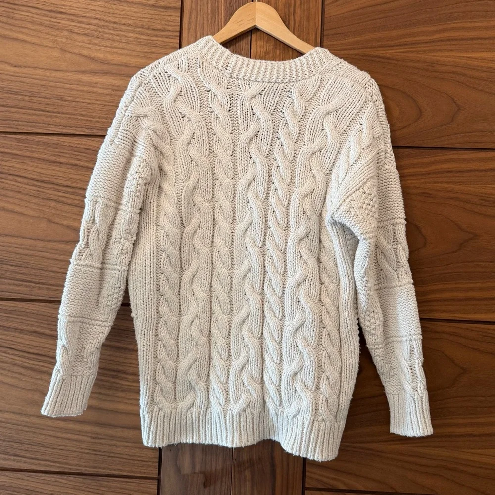 Aerie Women's Cream Cable Knit Button Front Cardigan Oversized - Sz XS - Picture 2 of 4